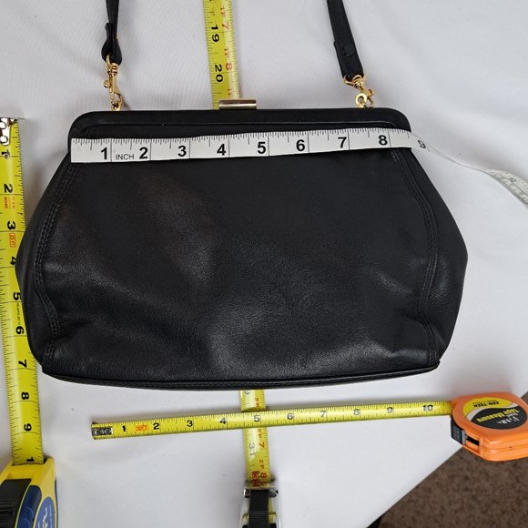 Liz Claiborne Leather Co Black Snap Crossbody Clutch Satchel Shape - Picture 16 of 16